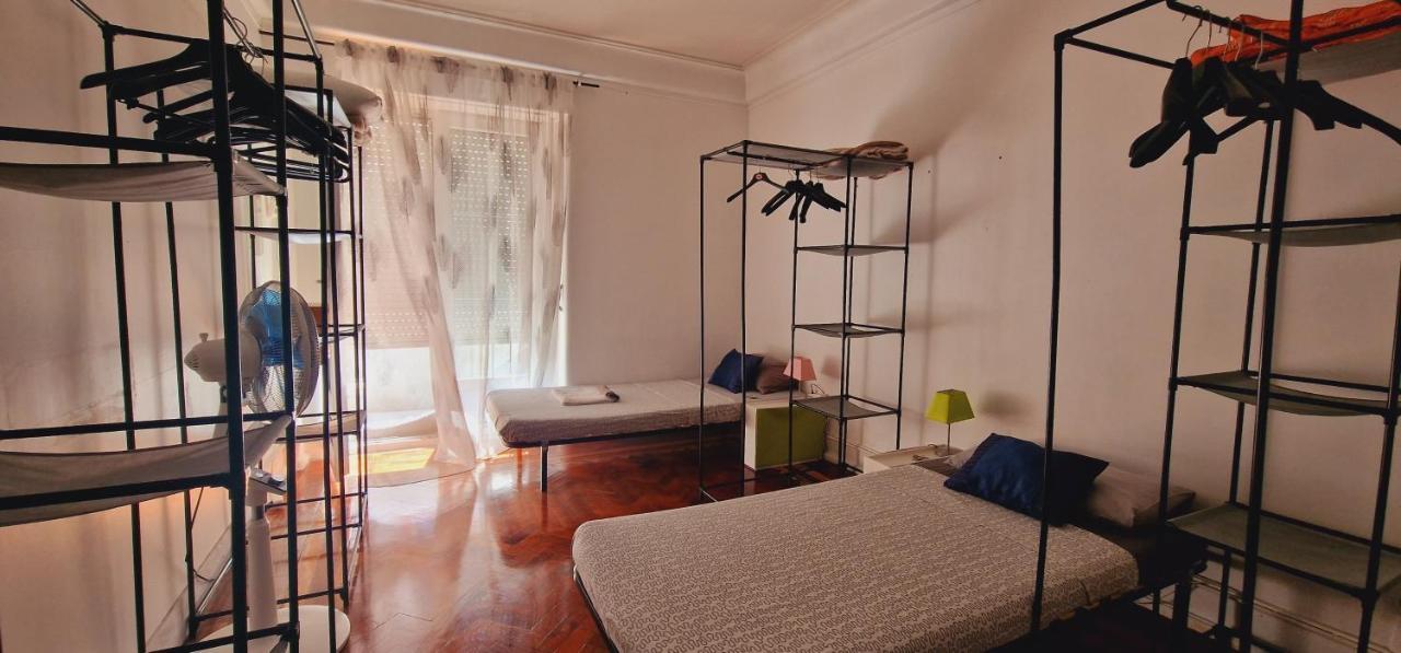 Mini Hostel In Lisbon Exterior photo
